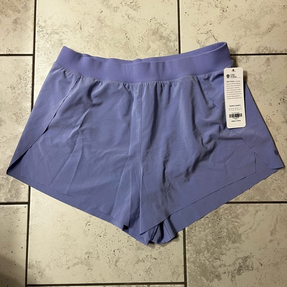 CRZ YOGA Pants - NWT CRZ Yoga Lavender Shorts